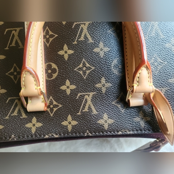 Louis Vuitton Soufflot MM Monogram Shoulder Bag Brown - Picture 4 of 15